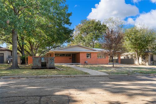 2308 N 49th St, Waco, TX, 76710-1638 | Card Image