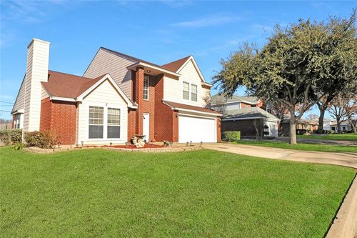 1323 Brookmeadow Court, Arlington, TX, 76018 | Card Image