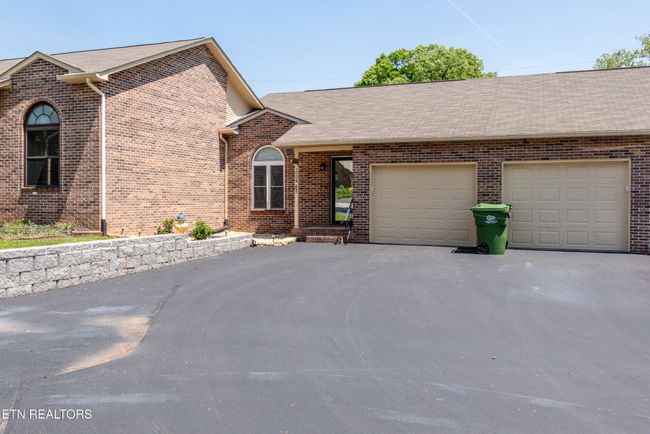 1224 Karina Cir, Condo with 2 bedrooms, 2 bathrooms and 1 parking in Maryville TN | Image 28