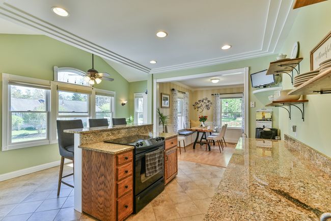 35 Walker Rd, House other with 3 bedrooms, 2 bathrooms and 4 parking in Quinebaug CT | Image 17