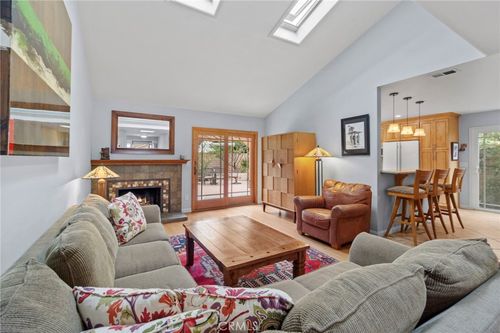 9911 Constitution Dr, Huntington Beach, CA, 92646-3646 | Card Image