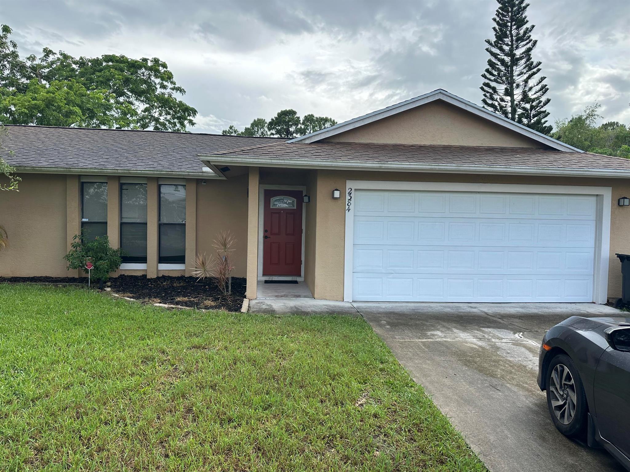 Webster Ln, Port Saint Lucie, FL 34953