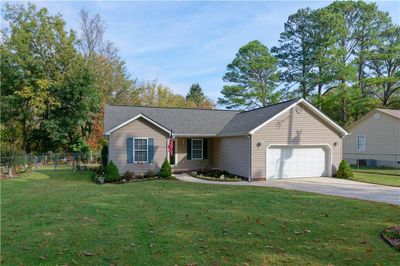 114 Ellis Road, House other with 3 bedrooms, 2 bathrooms and null parking in Rossville GA | Image 3