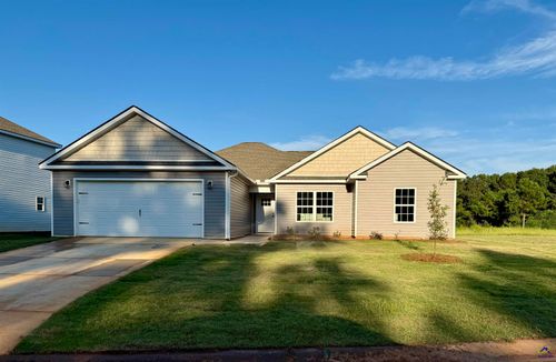 210 Sutton Dr, Perry, GA, 31069 | Card Image