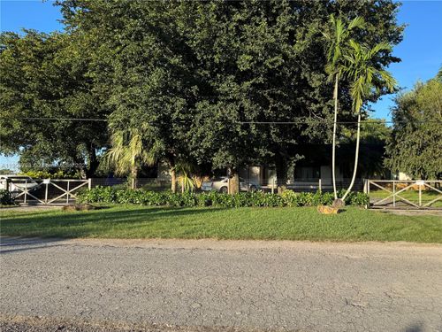 18750 Sw 207th Ave, Miami, FL, 33187-1816 | Card Image