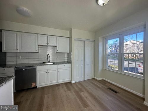 13148 Pickering Dr, GERMANTOWN, MD, 20874-3818 | Card Image