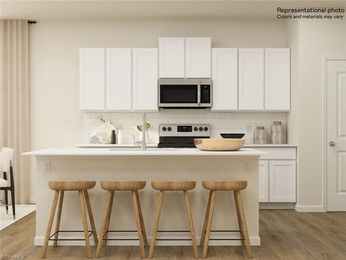 5283 Amaryllis Way, Winston-Salem, NC, 27104-3792 | Card Image