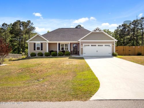 212 Peaceful Ln, Hubert, NC, 28539-5800 | Card Image