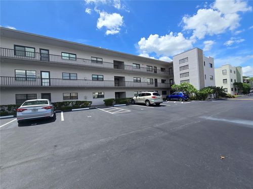 212-7941 58th Ave N, ST PETERSBURG, FL, 33709-1142 | Card Image