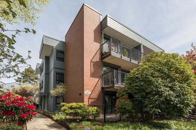 105 - 1365 E 7 Th Avenue, Condo with 1 bedrooms, 1 bathrooms and 1 parking in Vancouver BC | Image 1
