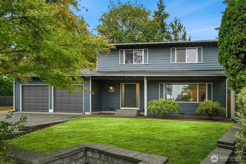 1425 172nd Pl Ne, Bellevue, WA, 98008-3112 | Card Image