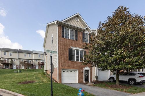 2984 Crystal Spring Ln, ROCKINGHAM, VA, 22801 | Card Image