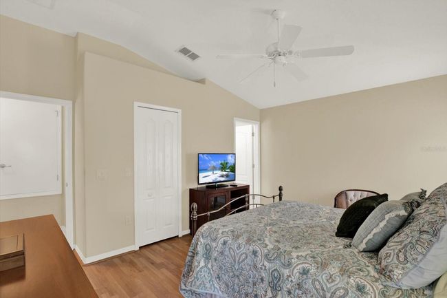 18817 Rolling Hills Loop, House other with 3 bedrooms, 2 bathrooms and null parking in Hudson FL | Image 13