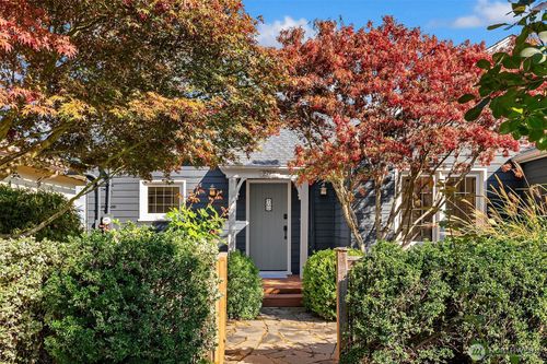 2722 36th Avenue Sw, Seattle, WA, 98126 | Card Image
