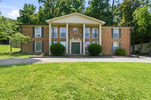 6805 Cloudland Dr, Nashville, TN, 37205-4603 | Card Image