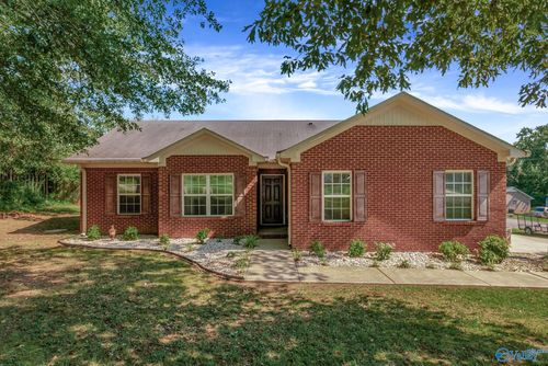 120 Mikaelas Way, Huntsville, AL, 35811-7202 | Card Image