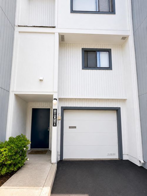 18018 Castlewood Court, Hayward, CA, 94541 | Card Image