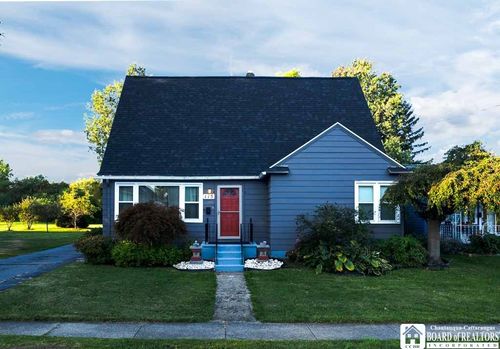 115 Nevins St, Dunkirk, NY, 14048-2852 | Card Image