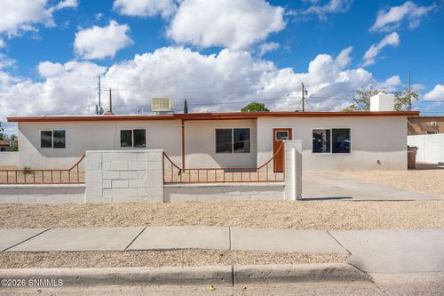 1050 Alamo Street, Las Cruces, NM, 88005 | Card Image