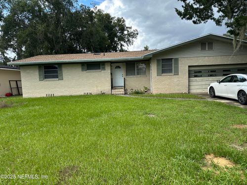 8551 Lamanto Ave N, Jacksonville, FL, 32211-6369 | Card Image