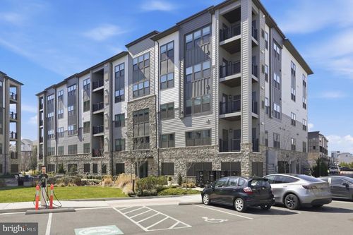4-x-12875 Mosaic Park Way, HERNDON, VA, 20171-5426 | Card Image