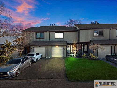 136-155 Penn Ct, Matawan, NJ, 07747-3567 | Card Image