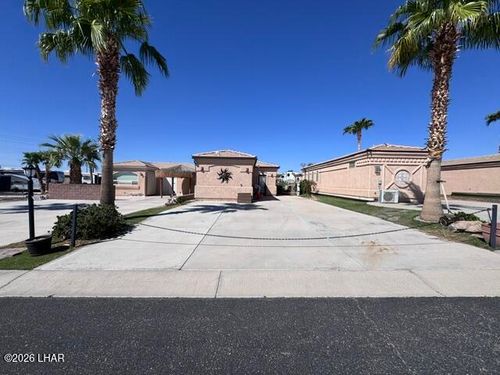 1905 Victoria Farms Rd, Lake Havasu City, AZ, 86404-8535 | Card Image