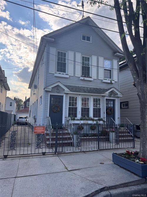 12916 134th St, South Ozone Park, NY, 11420-3431 | Card Image
