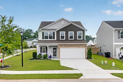 272 Clydesdale Cir, Summerville, SC, 29486-7894 | Card Image