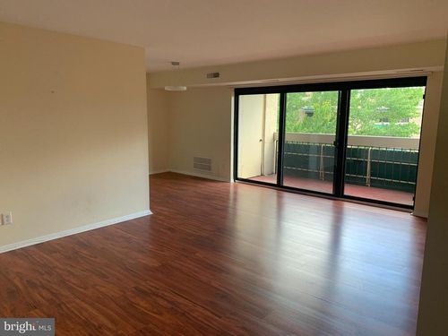 apt-603-6141 Leesburg Pike, FALLS CHURCH, VA, 22041-2117 | Card Image