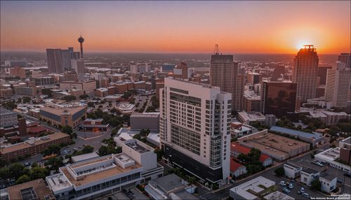 apt-1703-123 Lexington Ave, San Antonio, TX, 78205-1127 | Card Image