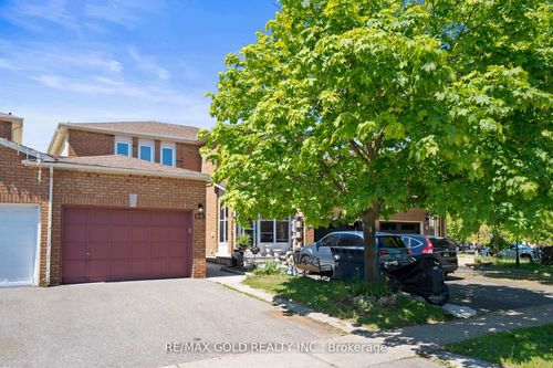123 Tulip Dr, Brampton, ON, L6Y3X6 | Card Image