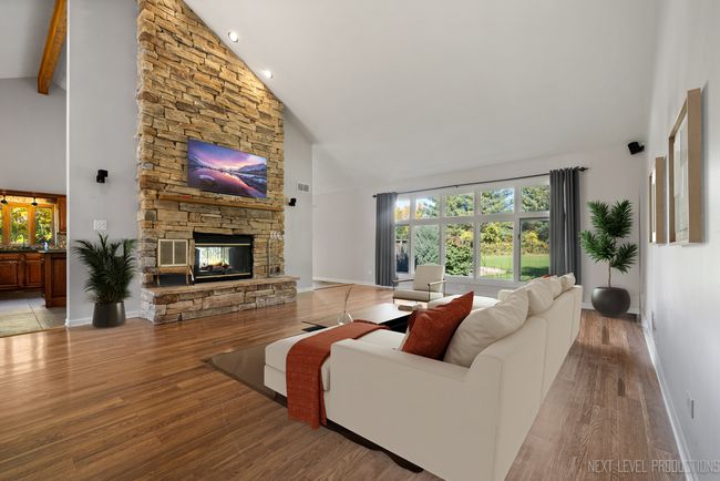 41W026 Bridle Creek Dr, House other with 4 bedrooms, 4 bathrooms and 5 parking in St. Charles IL | Image 4