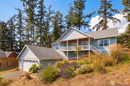 533 Kelsando Cir, Friday Harbor, WA, 98250-9271 | Card Image