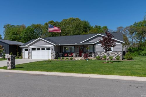 30512 Jaxon Dr, Elkhart, IN, 46517-1362 | Card Image