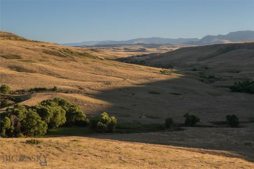 2191 Milligan Rd, Cascade, MT, 59421-8001 | Card Image