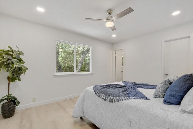 4011 Eskew Dr, House other with 3 bedrooms, 2 bathrooms and 4 parking in Austin TX | Image 13