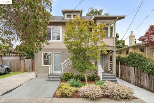 1226 Russell St, Berkeley, CA, 94702-2479 | Card Image