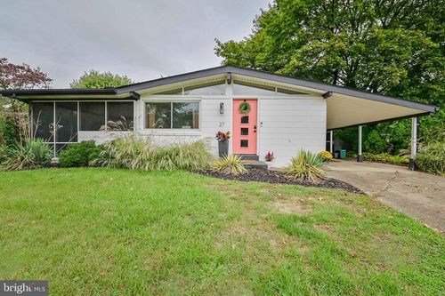 27 Naomi Ave, LANDISVILLE, PA, 17538-1311 | Card Image