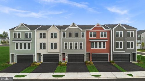 135 Sapphire St, STEPHENSON, VA, 22656-2174 | Card Image