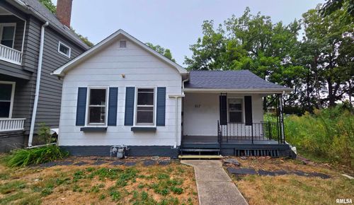 617 W Edwards St, Springfield, IL, 62704-1921 | Card Image
