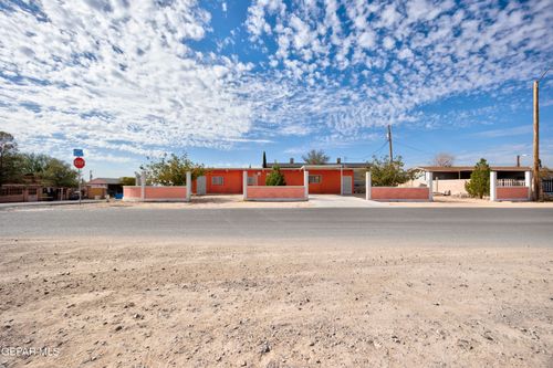 13099 Bowdoin St, Horizon City, TX, 79928-5749 | Card Image