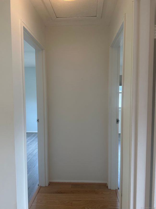 APT-50 - 486 Oak Ave, Condo with 2 bedrooms, 1 bathrooms and 2 parking in Cheshire CT | Image 11
