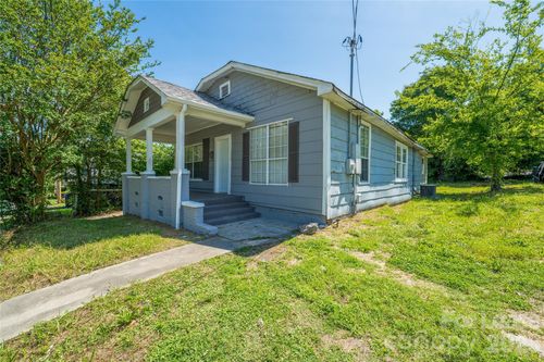 620 Moran St, Gastonia, NC, 28052-2342 | Card Image