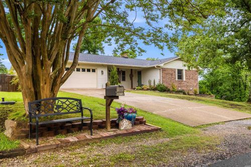 203 Chase Pl, Hot Springs, AR, 71901-7312 | Card Image