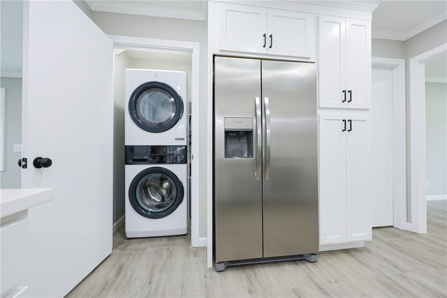31 Forbes St, House other with 3 bedrooms, 1 bathrooms and 3 parking in Riverside RI | Image 15