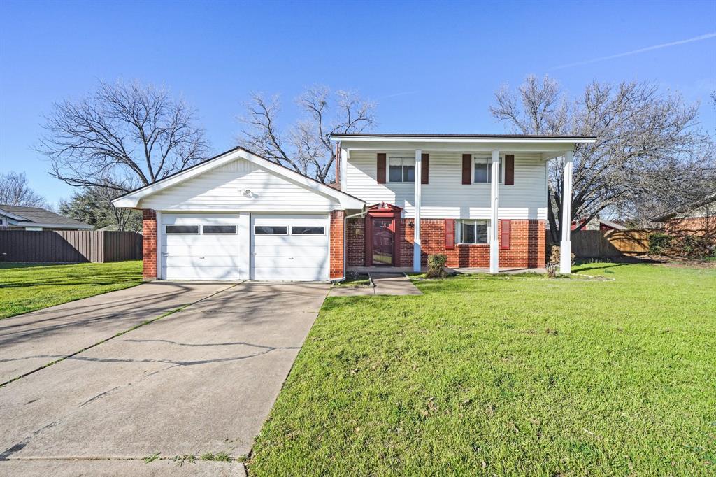 10th St, Mineral Wells, TX 76067