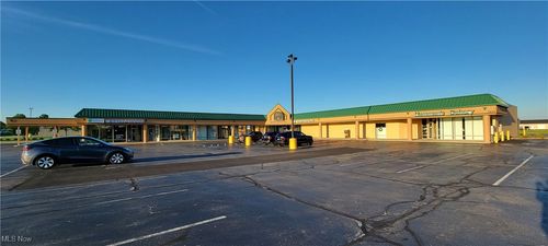 1605 State Rd, Vermilion, OH, 44089-9141 | Card Image