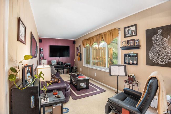 008_file_895 | Image 5