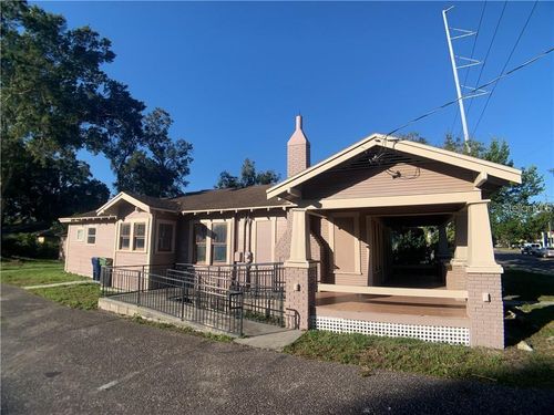 610 W Dr Martin Luther King Jr Blvd, Tampa, FL, 33603-3450 | Card Image